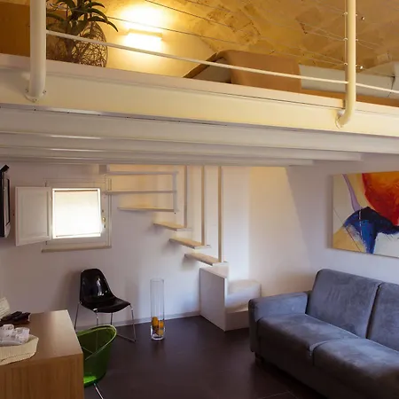 Oda ve Kahvaltı San Giovanni Vecchio - Residenza